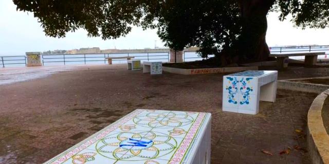"Le Panchine delle Meraviglie" nella Passeggiata a Mare di Messina