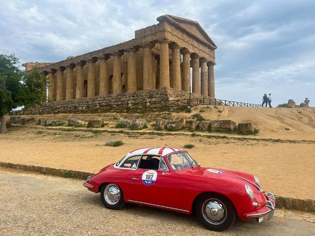 Il Giro di Sicilia nella Valle dei Templi Il Giro di Sicilia nella Valle dei Templi