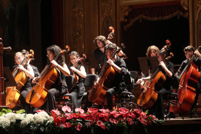 Gli archi della Massimo Youth Orchestra - ph Franco Lannino