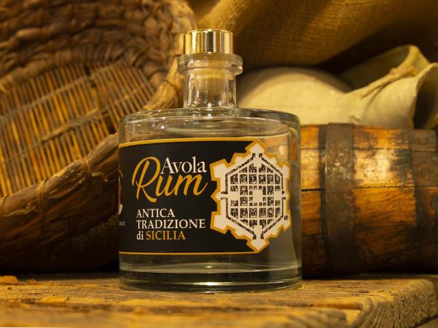Avola Rum - Antica tradizione di Sicilia