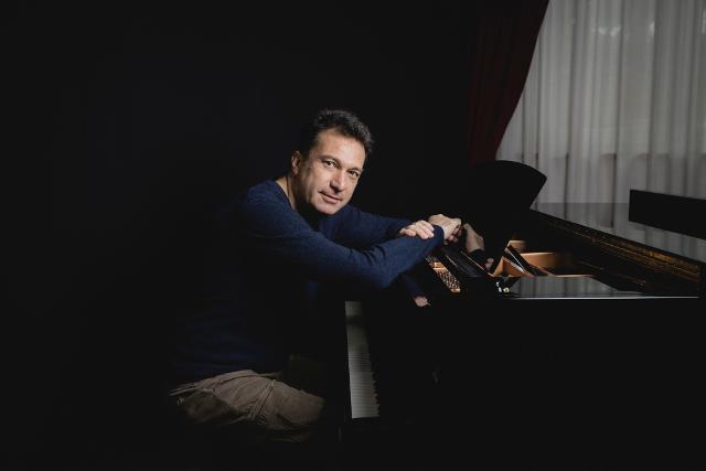 Paolo Buonvino, compositore e pianista
