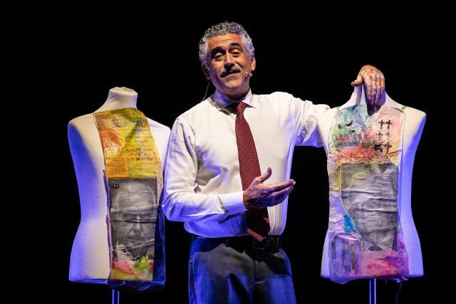 "La grande menzogna" di Claudio Fava, con David Coco "La grande menzogna" di Claudio Fava, con David Coco
