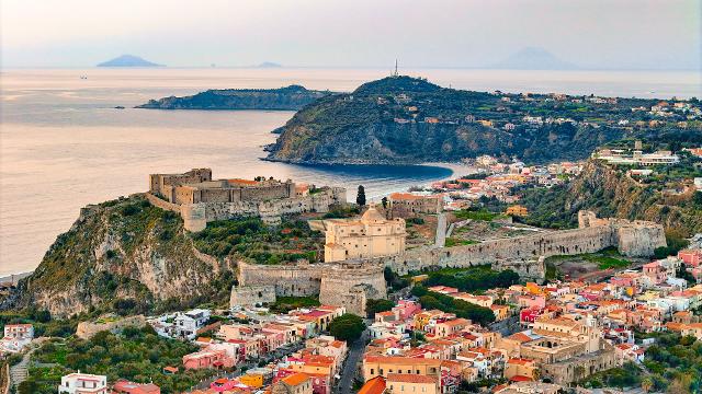 Milazzo e la sua cittadella fortificata