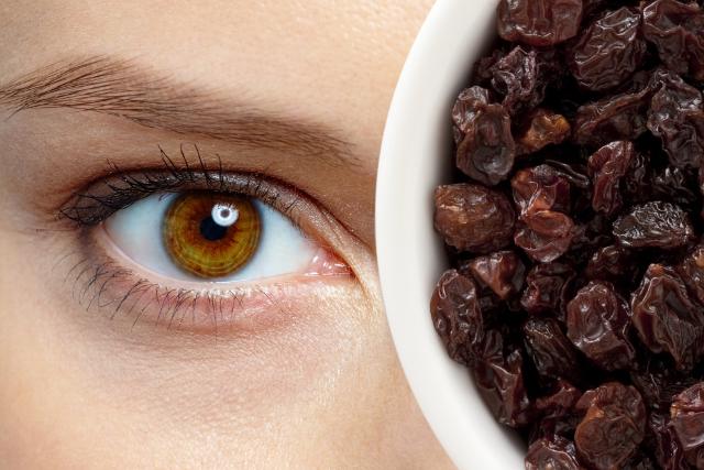 L'uvetta ha molti i benefici che riguardano la salute degli occhi e della vista... L'uvetta ha molti i benefici che riguardano la salute degli occhi e della vista...