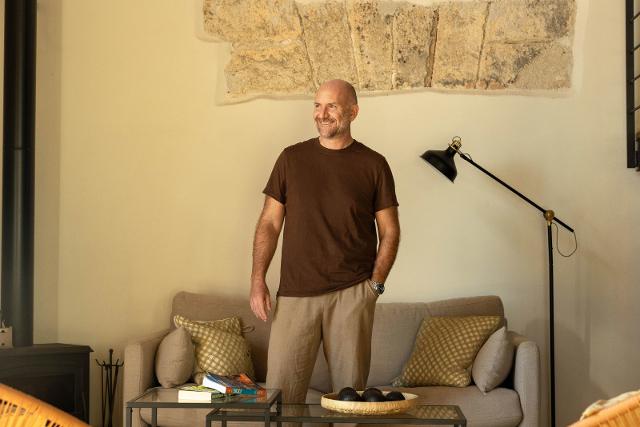 Roberto, host di Scopello del "Miglior alloggio rurale" Airbnb