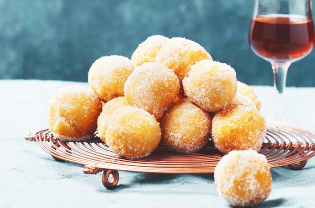 "SAGRA DELLA RICOTTA, DEL VINO E DELLE ZEPPOLE"