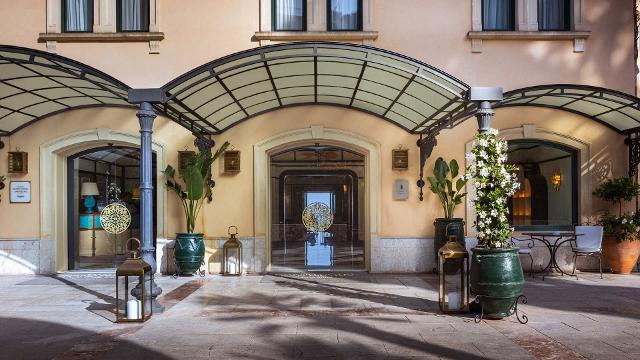 L'ingresso del Grand Hotel San Pietro di Taormina - ph Stefano Pinci