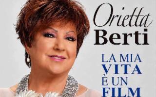 Orietta Berti in ''La mia vita è un film'' alla festa di Maria SS. della Stella a Militello in Val di Catania